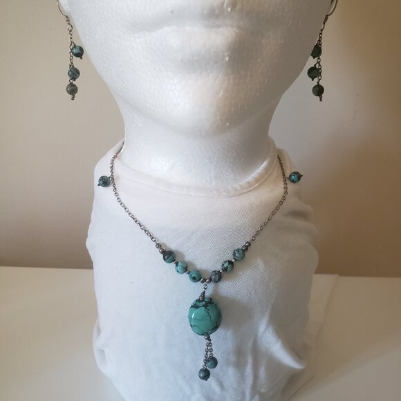 Sterling Silver 925 Turquoise Necklace + Earrings - Picture 3 of 9